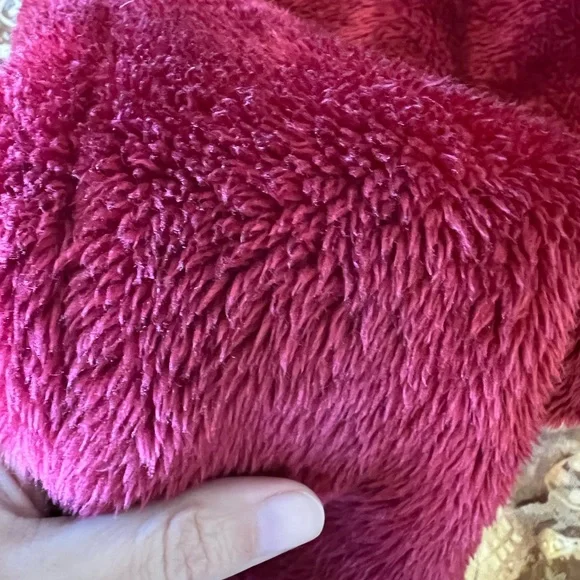 Fenclushy Plush Burgundy Lounge Set - Picture 7 of 7